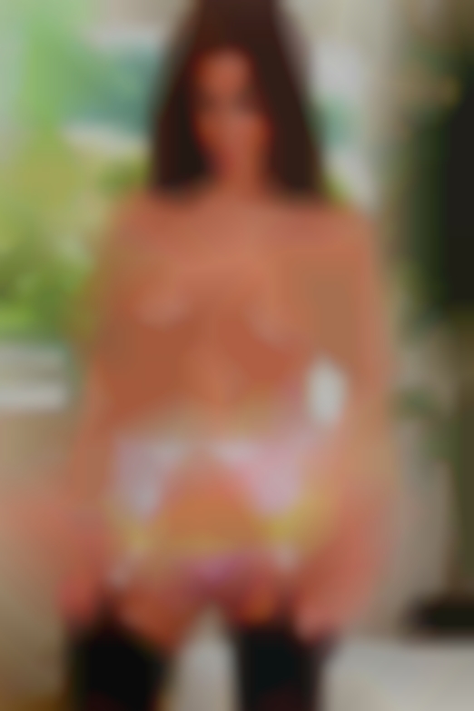 Arkansas couple seeking woman